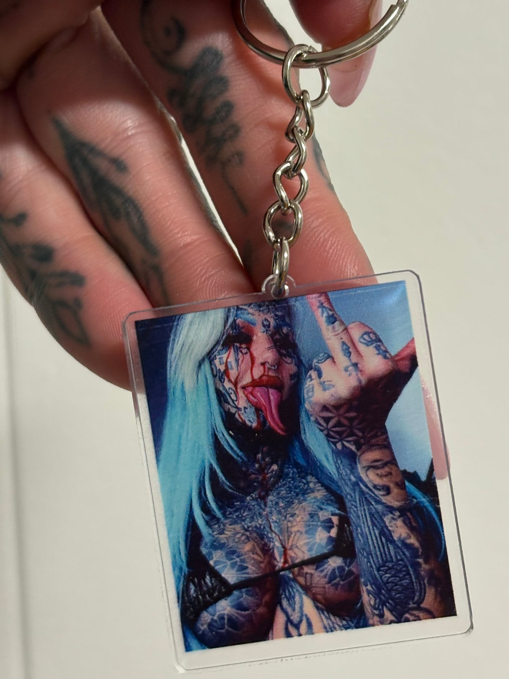 ‘SHE-DEVIL’ KEYCHAIN
